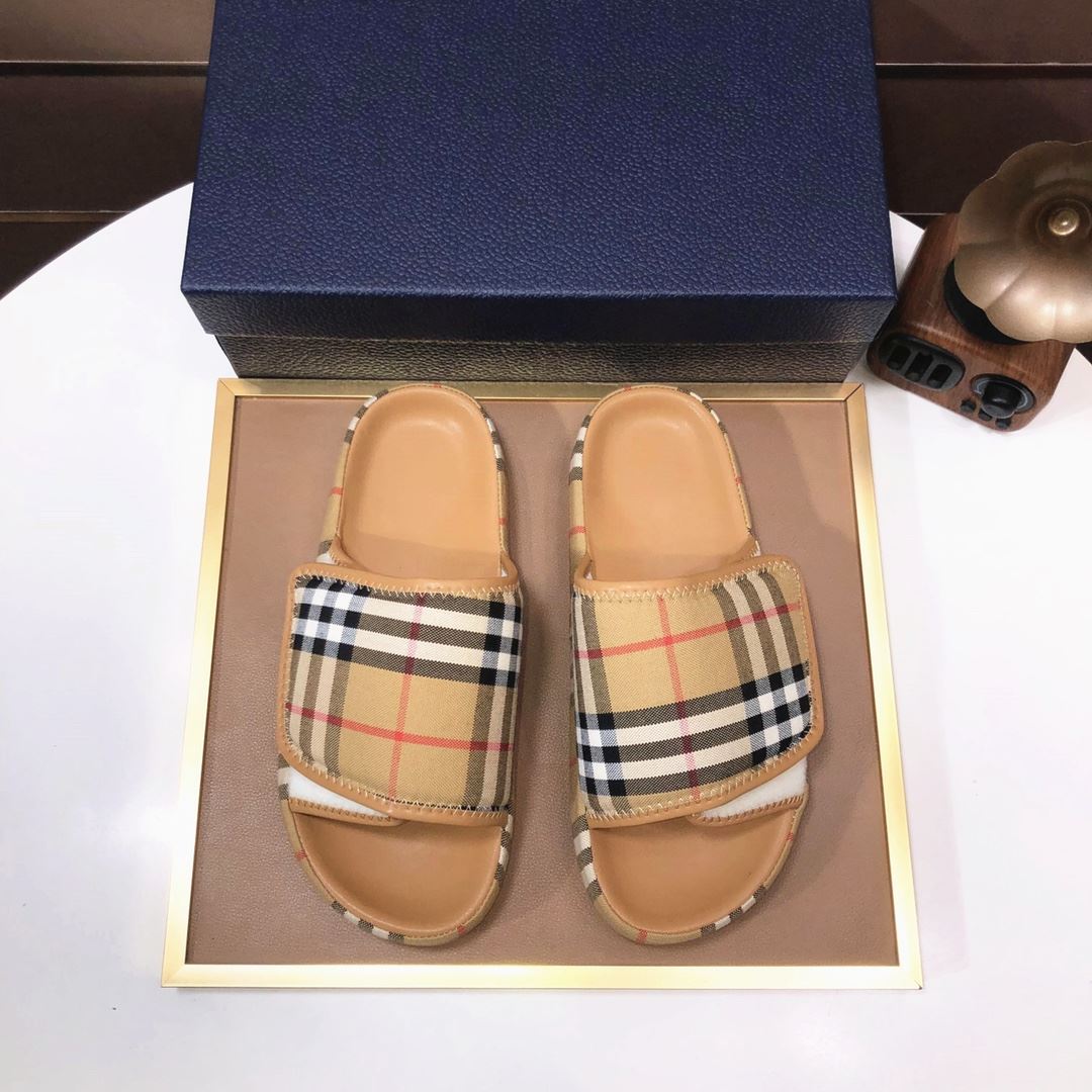 Burberry Slippers